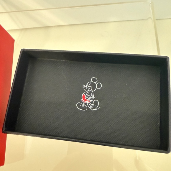 Rare Disney x Coach Mickey Mouse Yellow Hang Tag - Picture 6 of 7